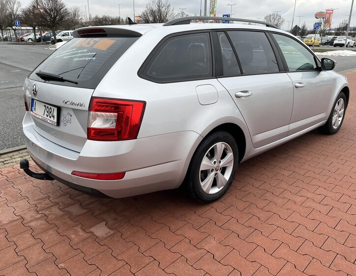 Škoda Octavia Kombi 2,0 l 110 kw