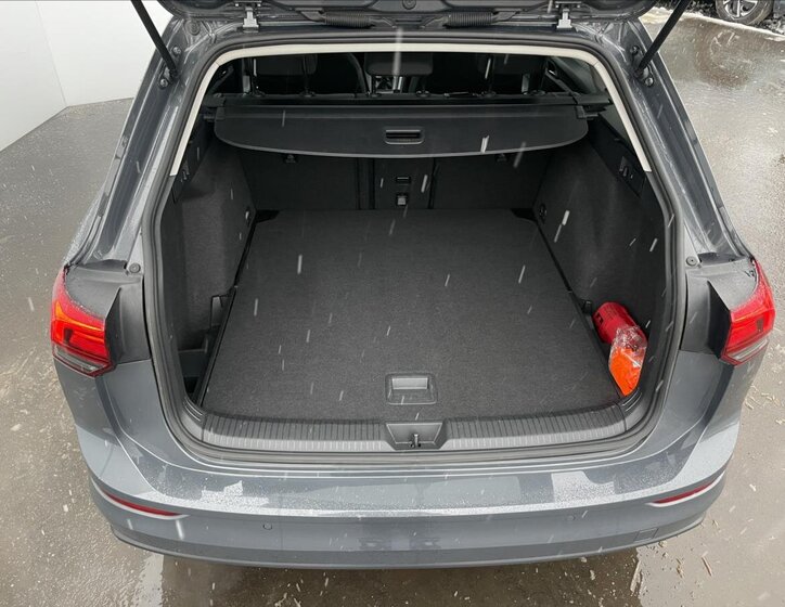 Volkswagen Golf Kombi 1,5 l 96 kw