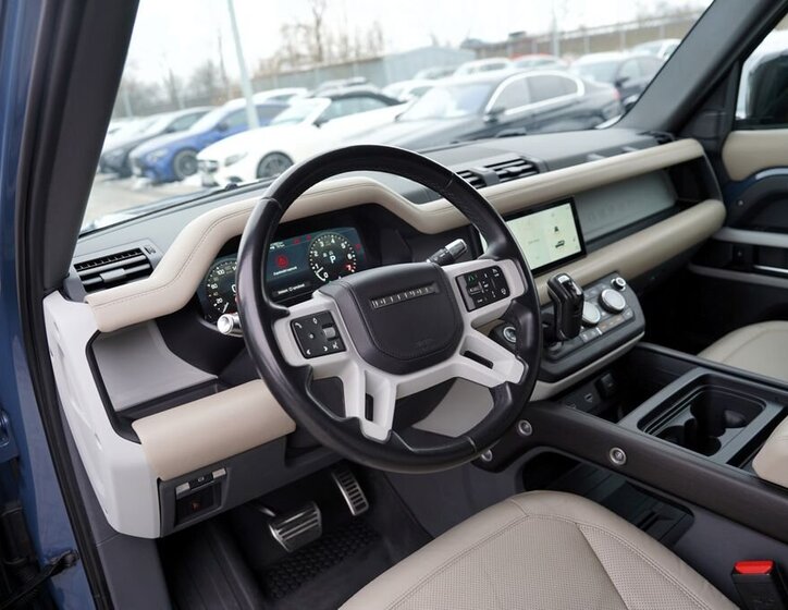 Land Rover Defender SUV 3,0 l 294 kw