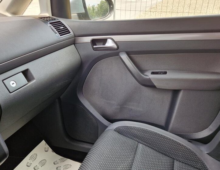 Volkswagen Touran MPV 1,4 l 103 kw