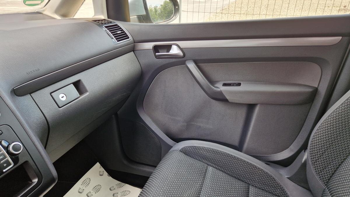 Volkswagen Touran MPV 1,4 l 103 kw