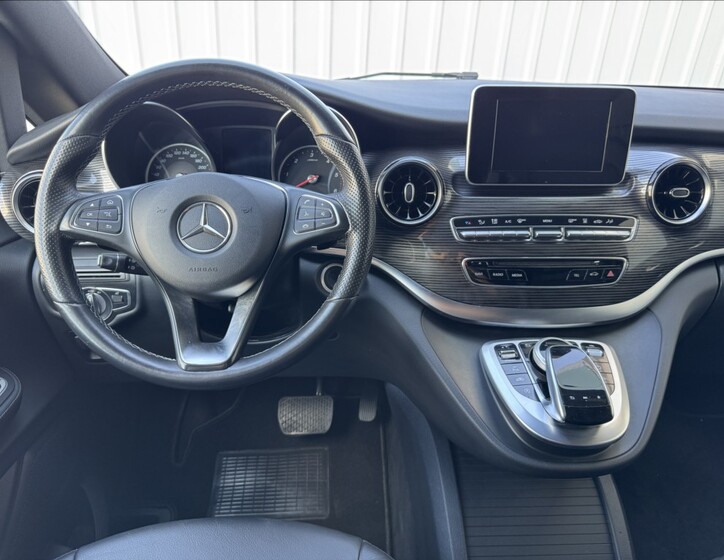 Mercedes-Benz Třídy V 31