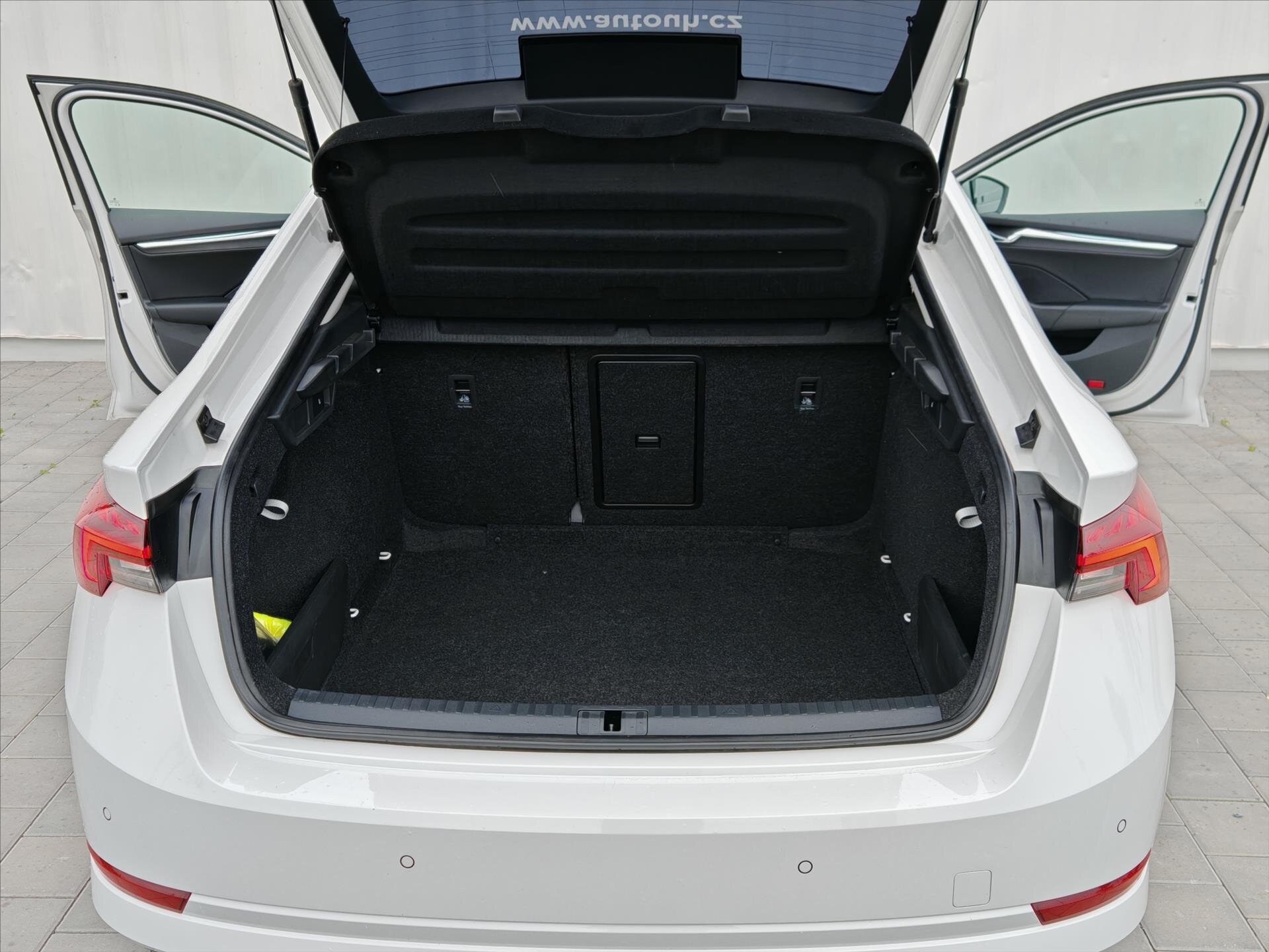 Škoda Octavia Sedan / Limuzína 2,0 l 85 kw