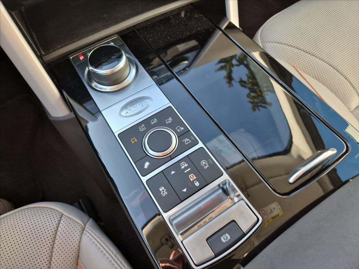 Land Rover Discovery SUV / Terénní 3,0 l 225 kw