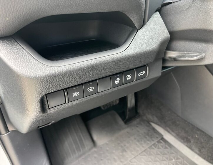 Toyota RAV4 SUV / Terénní 2,5 l 131 kw