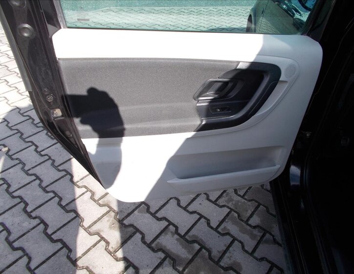 Škoda Roomster MPV 1,6 l 66 kw