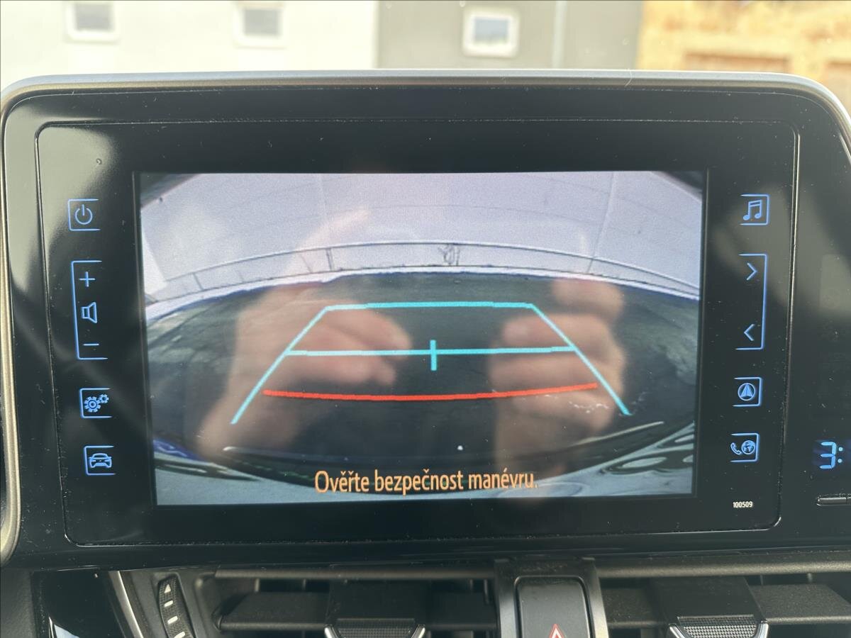 Toyota C-HR Hatchback 1,2 l 86 kw