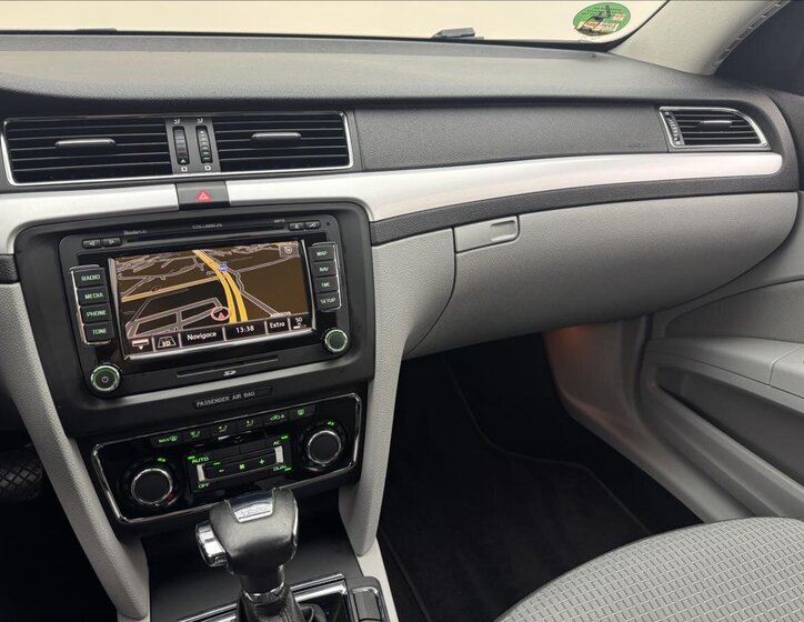 Škoda Superb Kombi 2,0 l 103 kw