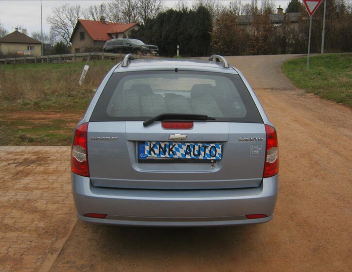 Chevrolet Lacetti Kombi 1,6 l 80 kw