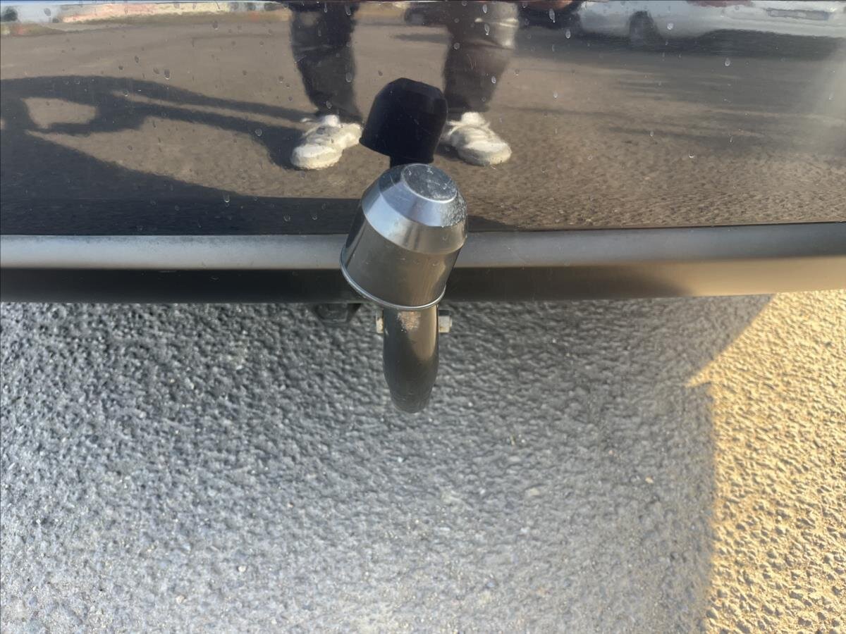 Peugeot 308 Kombi 1,5 l 96 kw