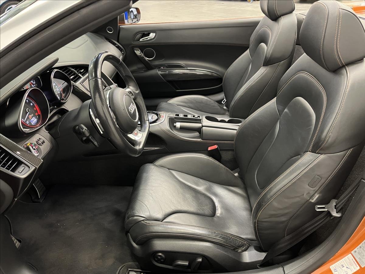 Audi R8 Kabriolet 5,2 l 386 kw