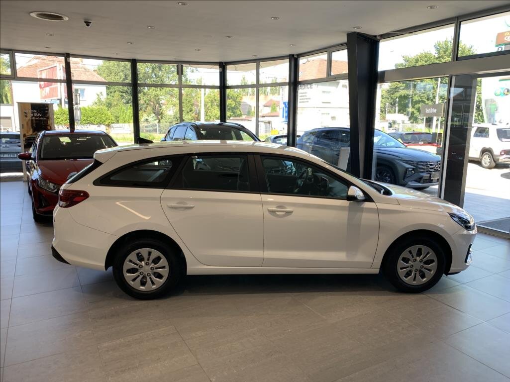 Hyundai i30 Kombi 998,0 74 kw