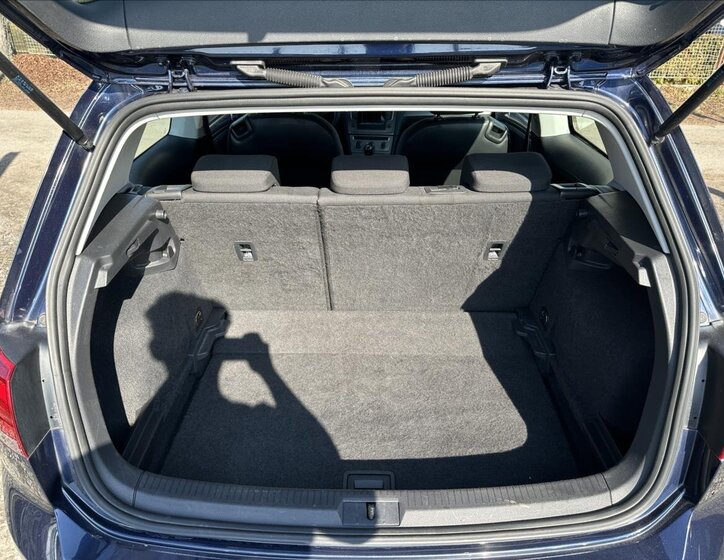 Volkswagen Golf Hatchback 1,2 l 63 kw