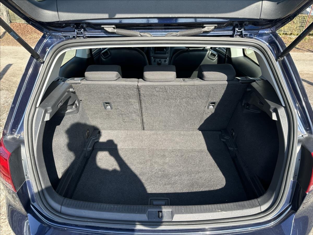 Volkswagen Golf Hatchback 1,2 l 63 kw