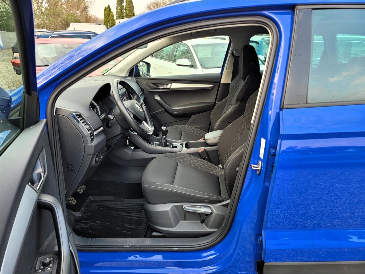 Škoda Karoq SUV / Terénní 1,6 l 85 kw