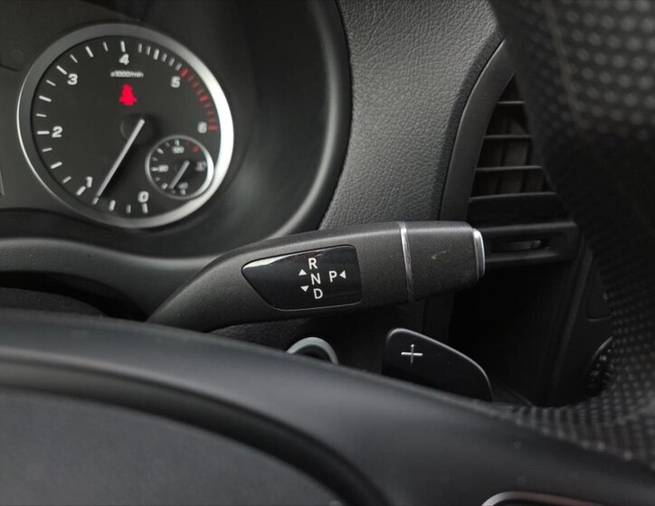 Mercedes-Benz Třídy V Kombi 2,0 l 100 kw