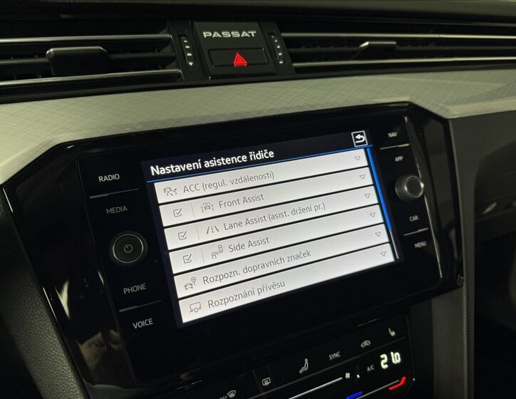 Volkswagen Passat 29