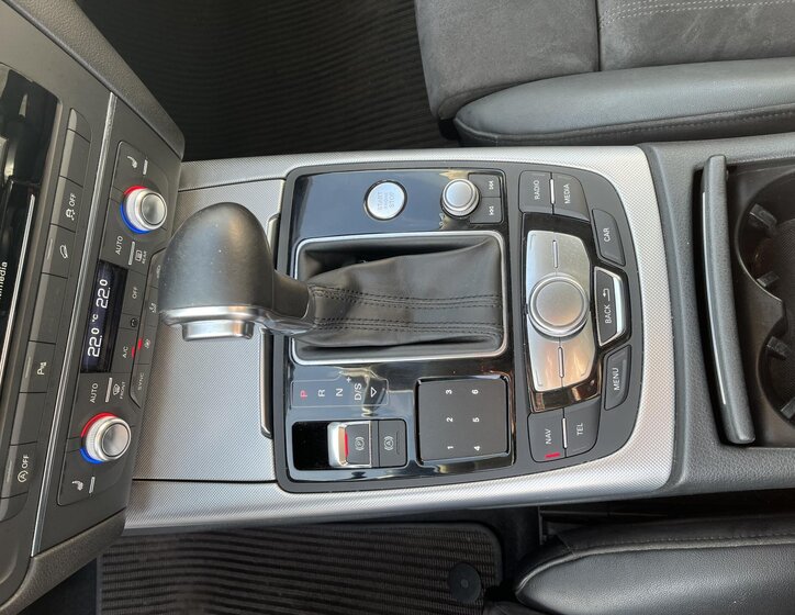 Audi A6 Allroad Kombi 3,0 l 230 kw