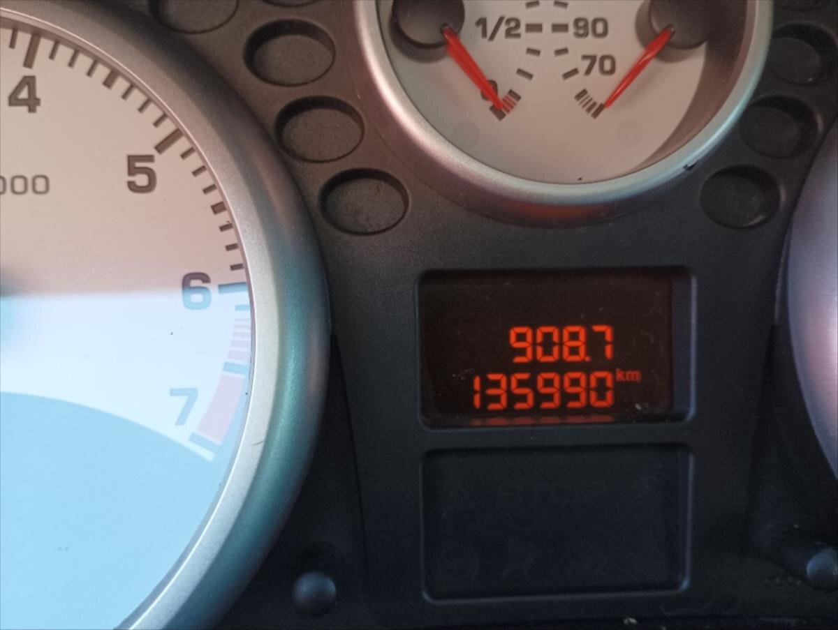 Peugeot 207 Hatchback 1,4 l 54 kw