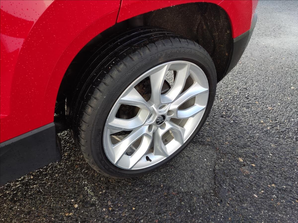 Škoda Karoq SUV / Terénní 999,0 85 kw