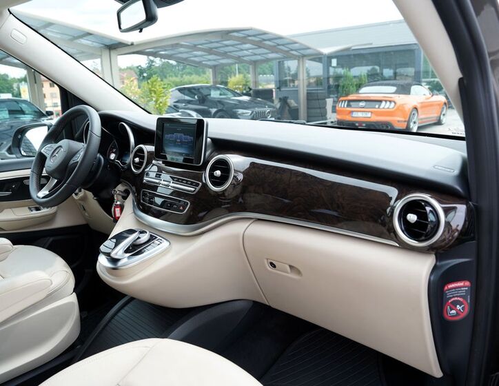 Mercedes-Benz Třídy V 22