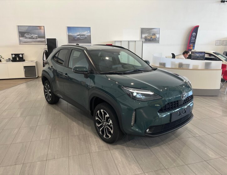 Toyota Yaris Cross MPV 1,5 l 96 kw