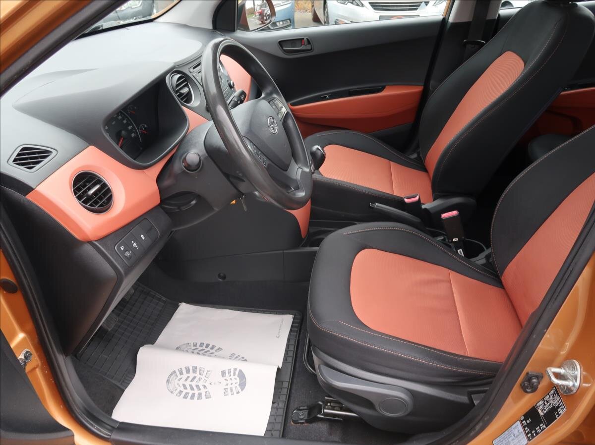 Hyundai i10 Hatchback 998,0 48 kw