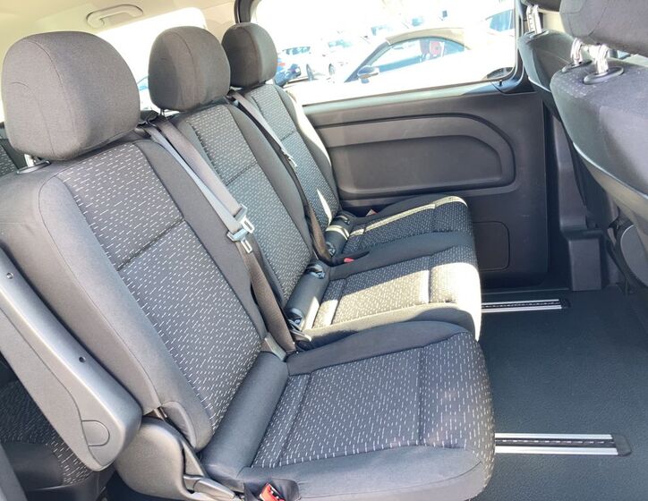 Mercedes-Benz Vito 7