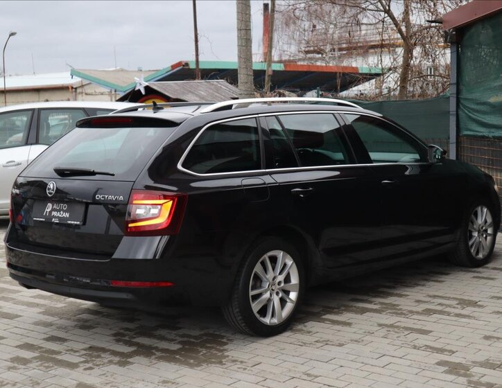 Škoda Octavia Kombi 2,0 l 110 kw