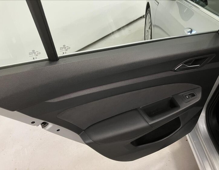 Volkswagen Golf Kombi 1,5 l 110 kw