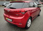 Hyundai i20 6