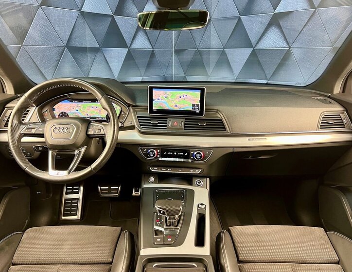 Audi Q5 SUV 3,0 l 210 kw