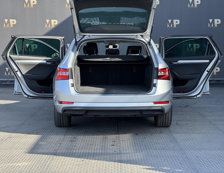 Škoda Superb Kombi 2,0 l 110 kw