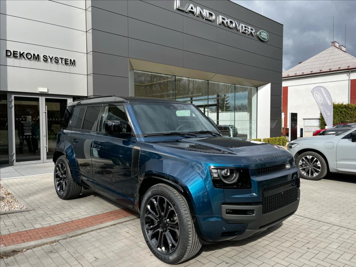 Land Rover Defender SUV / Terénní 4,4 l 467 kw