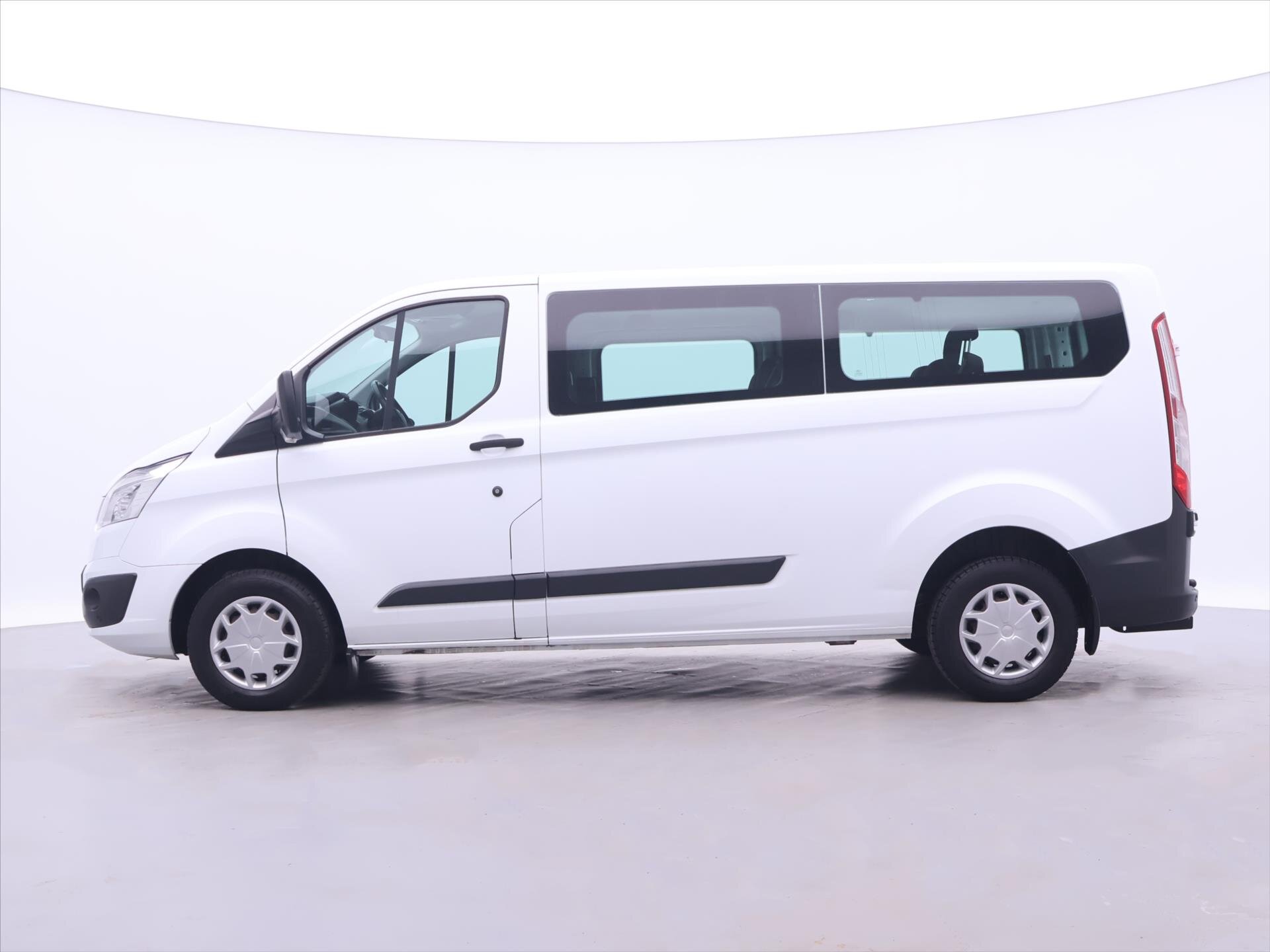 Ford Transit Custom Kombi 2,0 l 77 kw