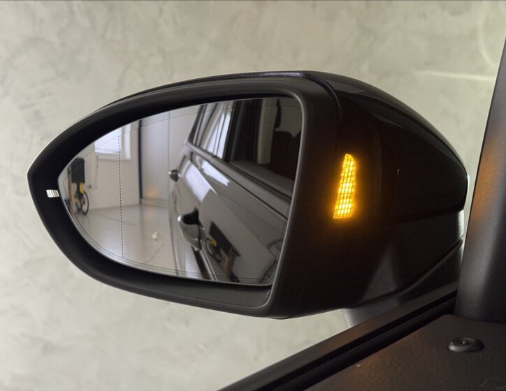 Volkswagen Touran MPV 2,0 l 110 kw