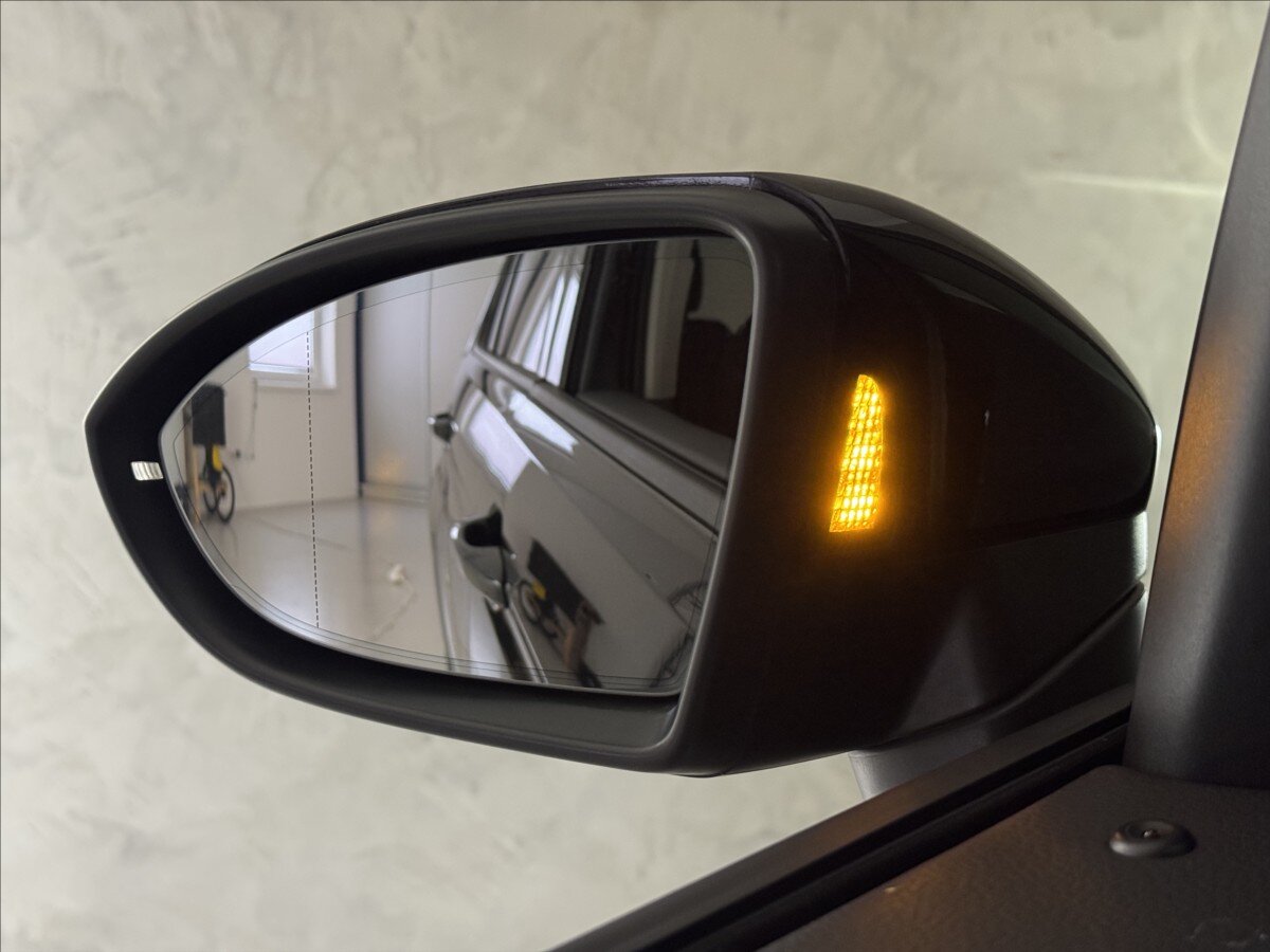 Volkswagen Touran MPV 2,0 l 110 kw