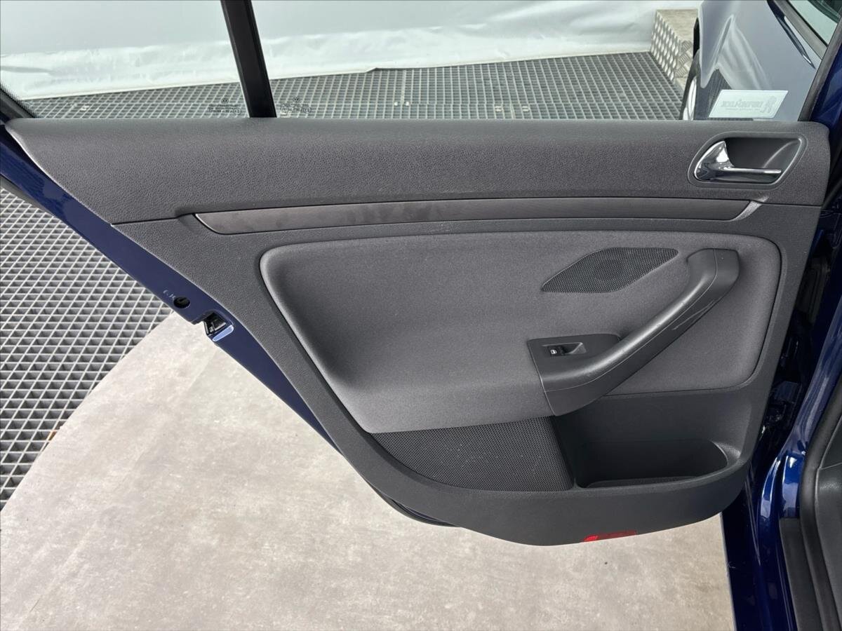 Volkswagen Golf Hatchback 1,6 l 75 kw