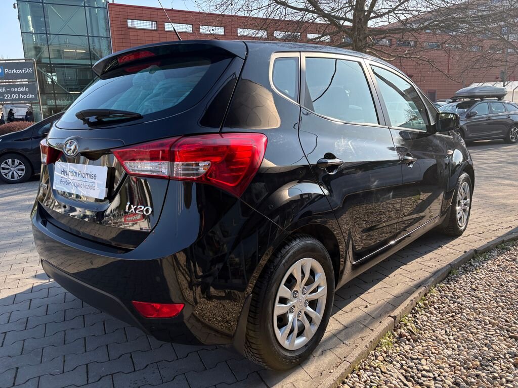 Hyundai ix20 MPV 1,6 l 91 kw