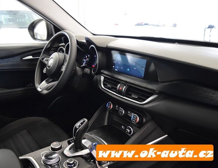 Alfa Romeo Stelvio SUV 2,1 l 140 kw