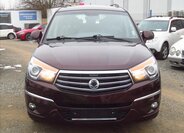 SsangYong Rodius VAN-Minibus 2,0 l 114 kw