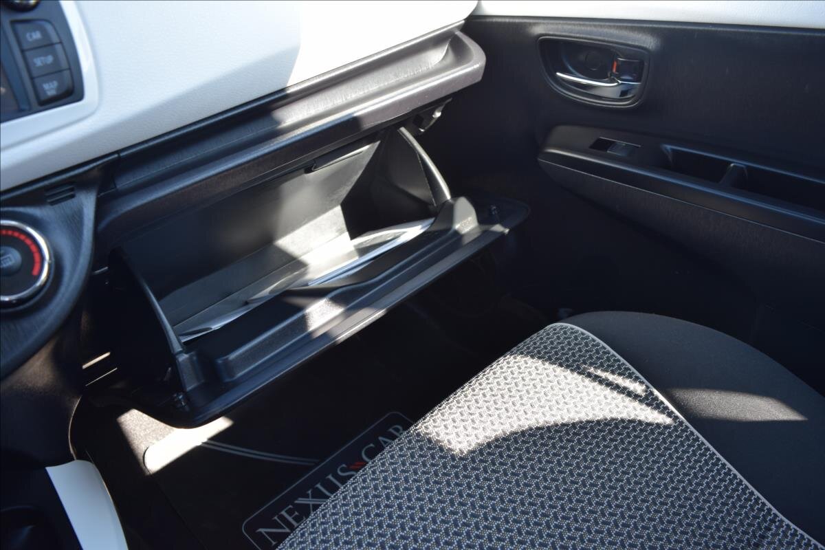 Toyota Yaris Hatchback 998,0 51 kw