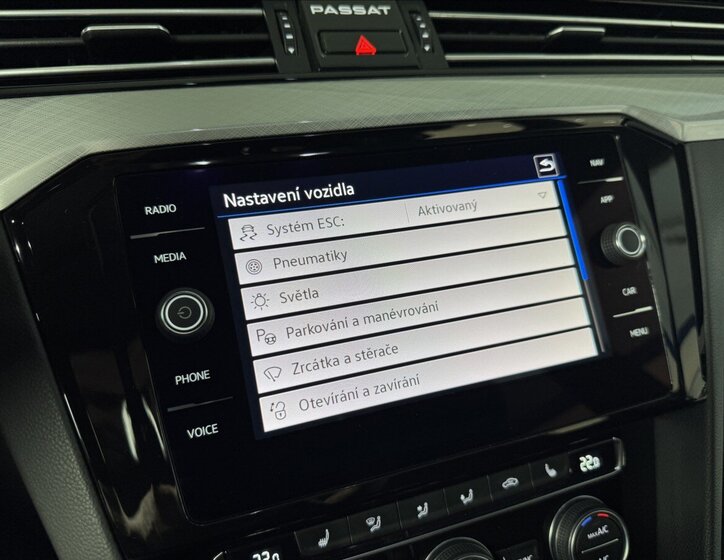 Volkswagen Passat Kombi 2,0 l 140 kw