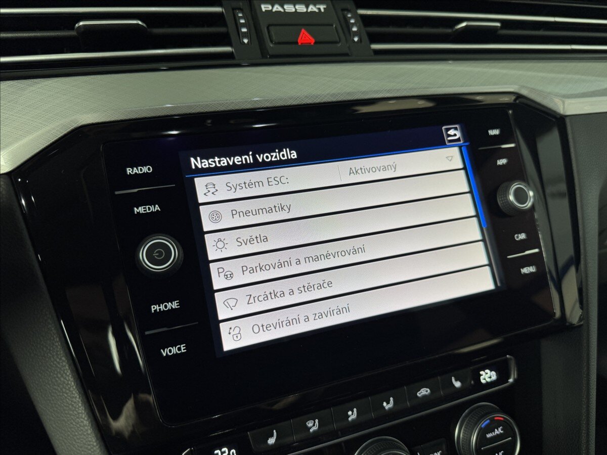 Volkswagen Passat Kombi 2,0 l 140 kw