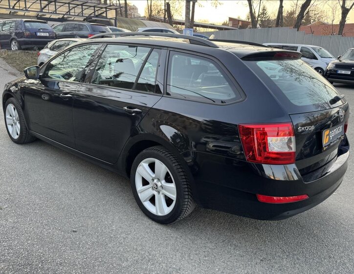 Škoda Octavia Kombi 1,6 l 77 kw