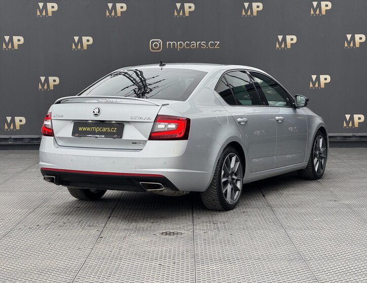 Škoda Octavia Liftback 2,0 l 180 kw