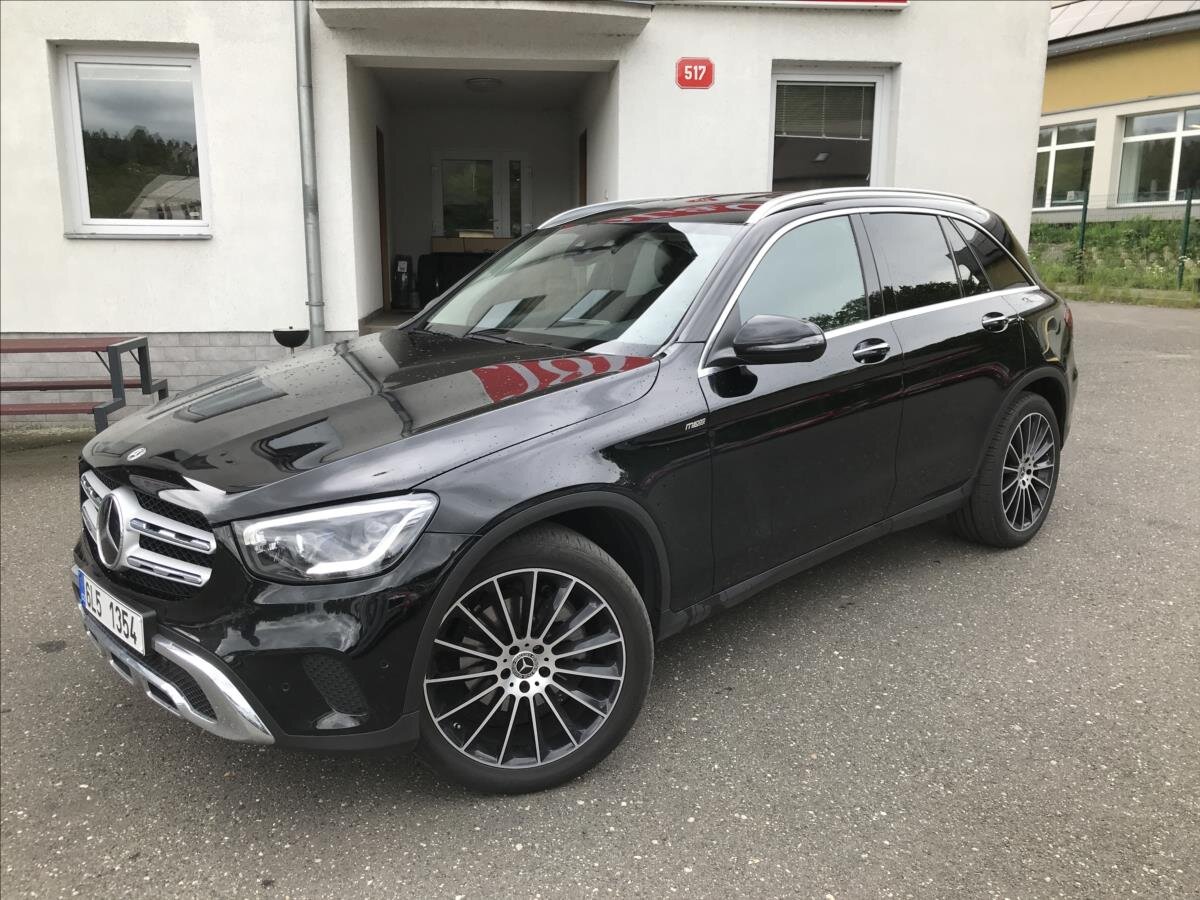 Mercedes-Benz GLC SUV / Terénní 2,0 l 143 kw