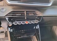 Peugeot 2008 15