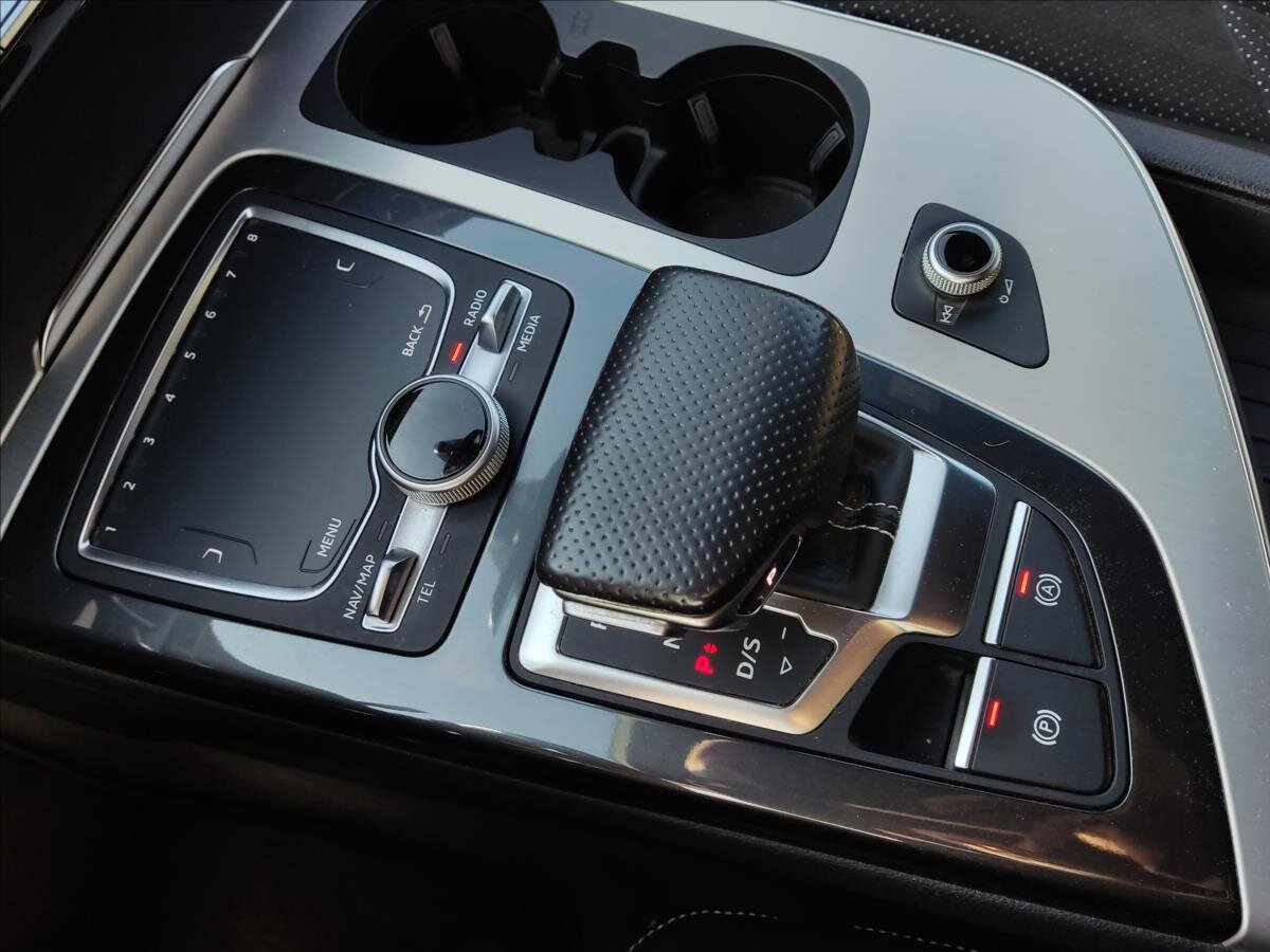 Audi Q7 SUV / Terénní 3,0 l 200 kw