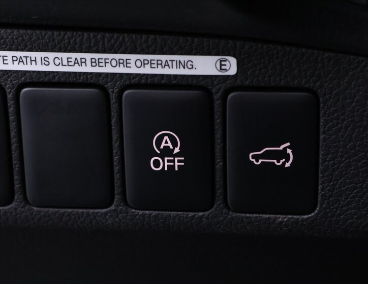 Mitsubishi Outlander SUV / Terénní 2,0 l 110 kw